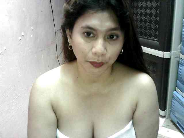 peenastyfame webcam