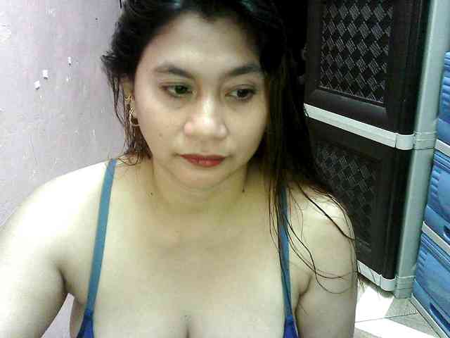 peenastyfame webcam