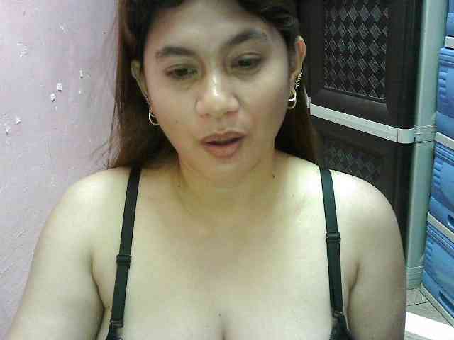 peenastyfame webcam