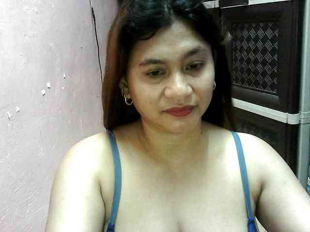 peenastyfame webcam