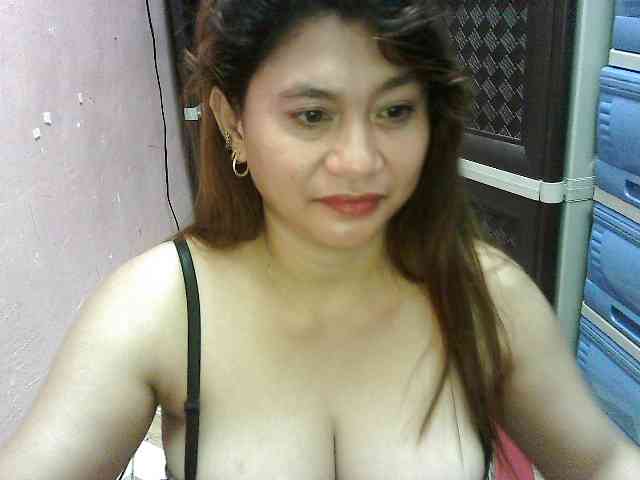 peenastyfame webcam