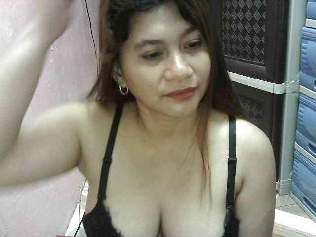 peenastyfame webcam
