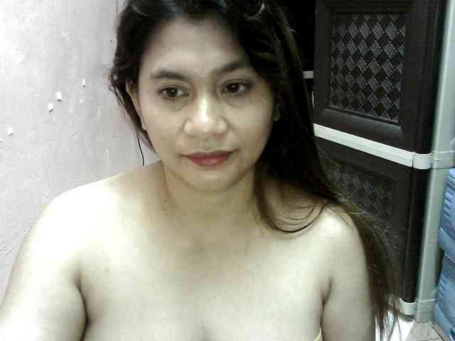 peenastyfame webcam
