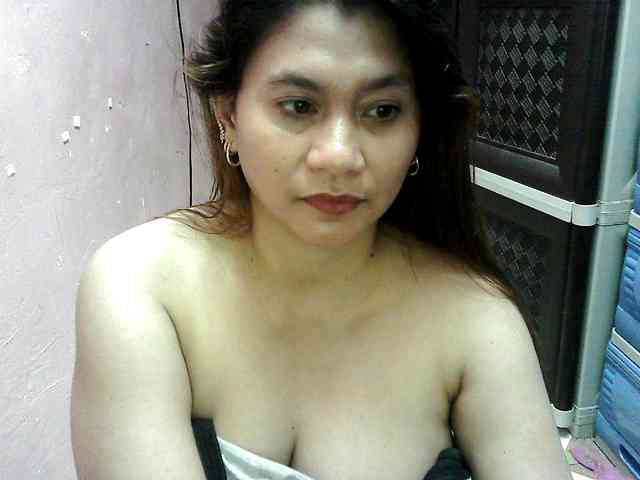 peenastyfame webcam