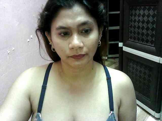 peenastyfame webcam