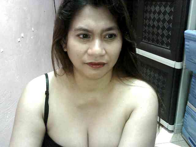 peenastyfame webcam
