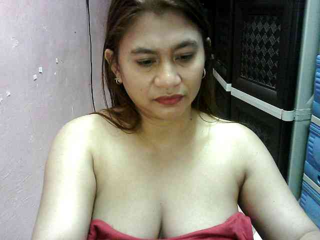peenastyfame webcam