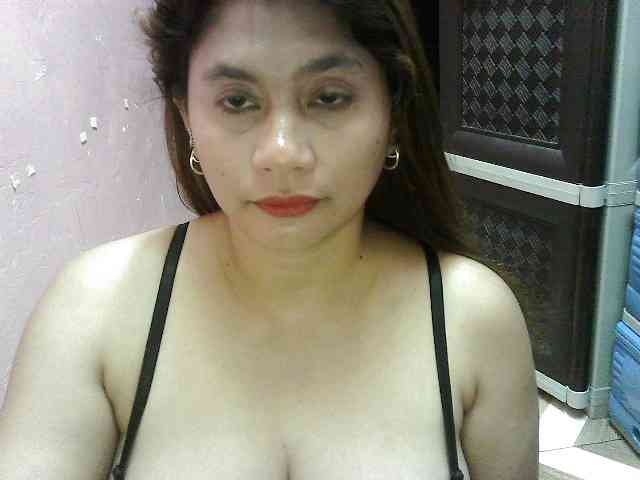 peenastyfame webcam