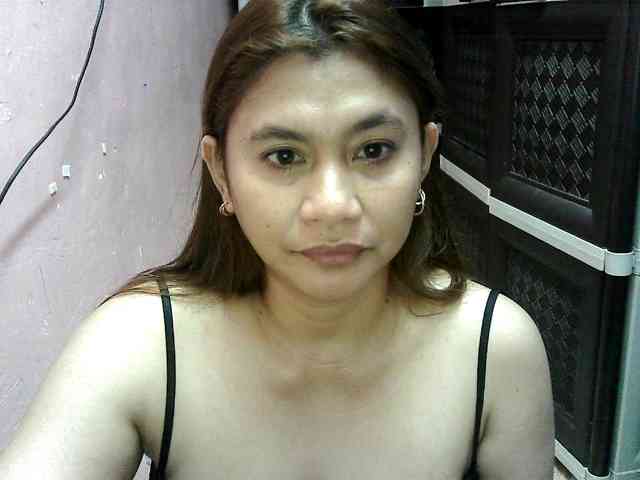 peenastyfame webcam