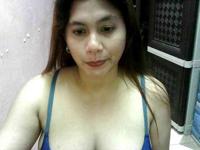 peenastyfame webcam