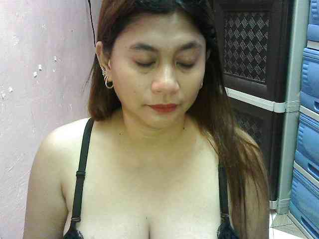 peenastyfame webcam