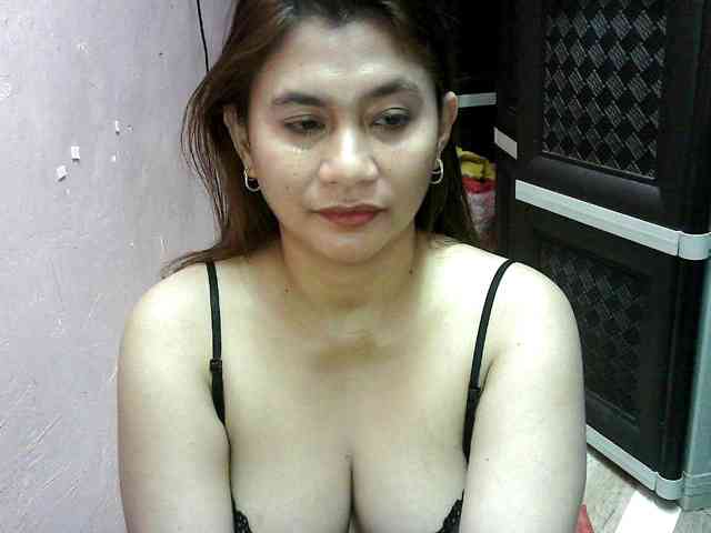 peenastyfame webcam