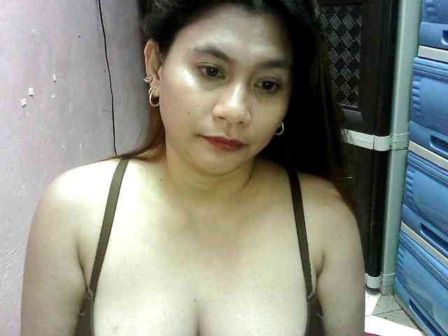 peenastyfame webcam