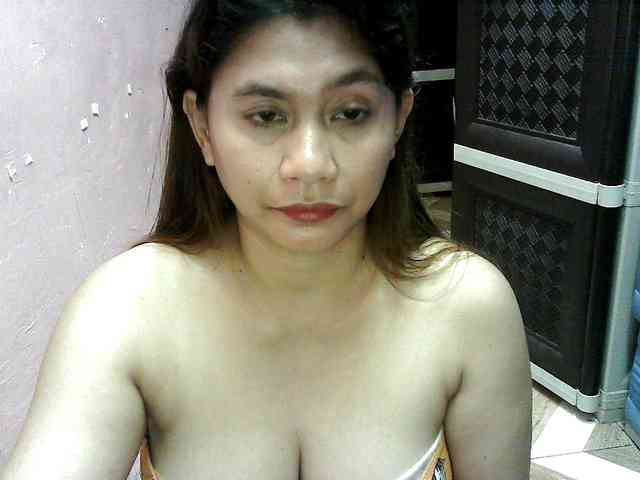peenastyfame webcam