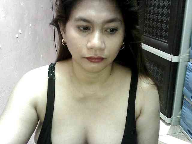 peenastyfame webcam