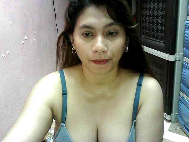peenastyfame webcam