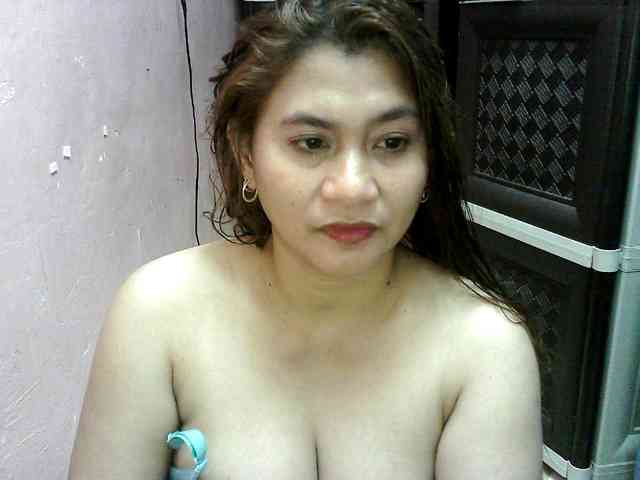 peenastyfame webcam