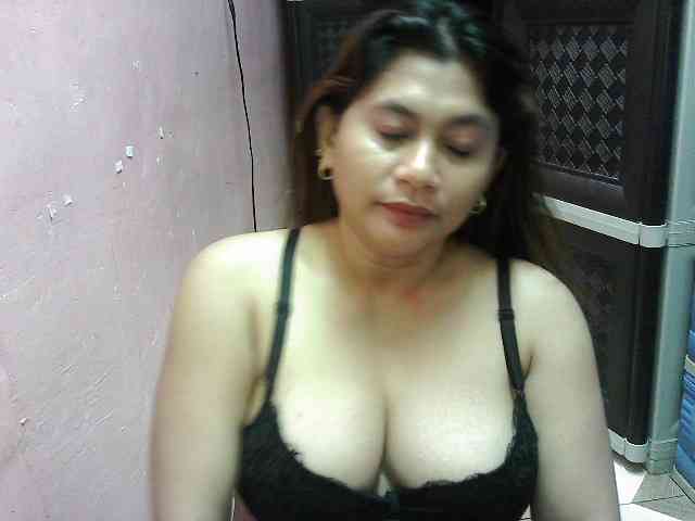 peenastyfame webcam