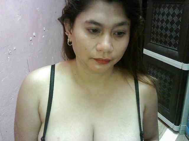 peenastyfame webcam