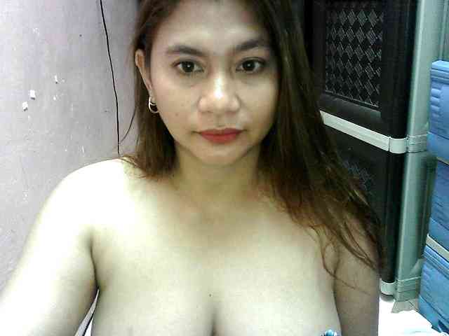 peenastyfame webcam