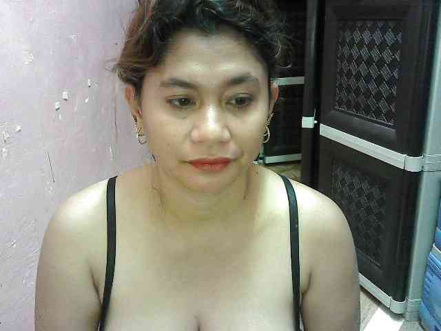 peenastyfame webcam