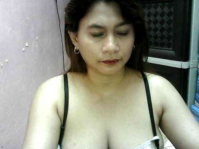 peenastyfame webcam