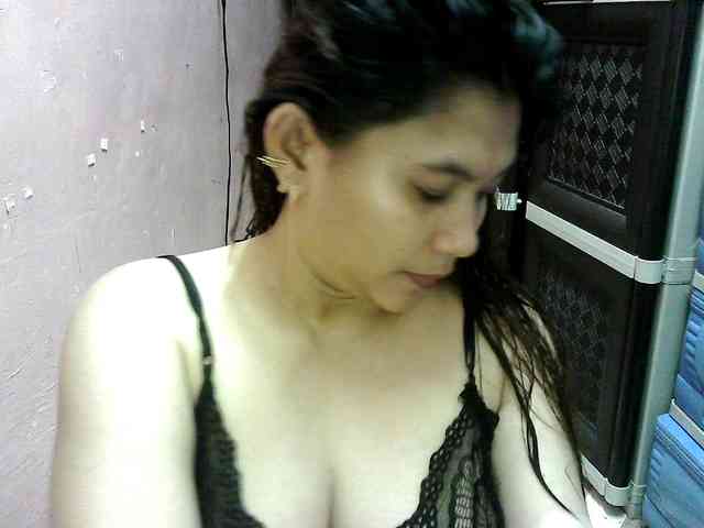 peenastyfame webcam