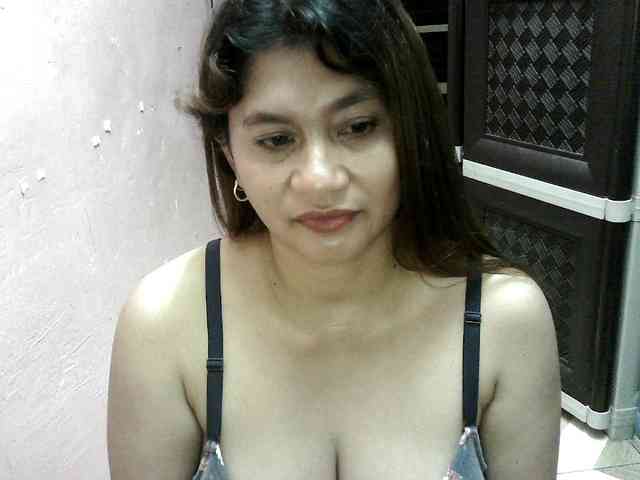 peenastyfame webcam