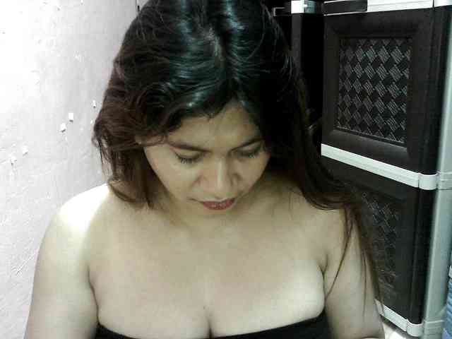 peenastyfame webcam