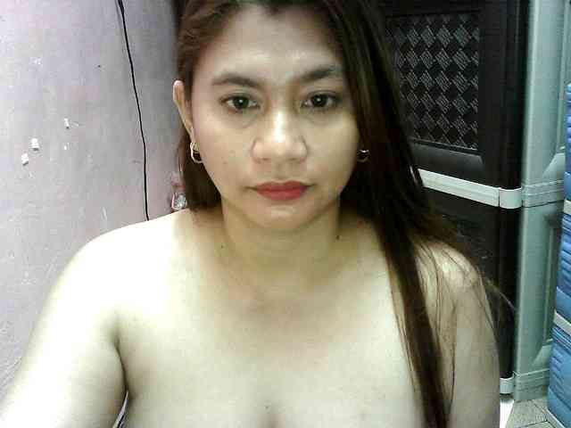 peenastyfame webcam