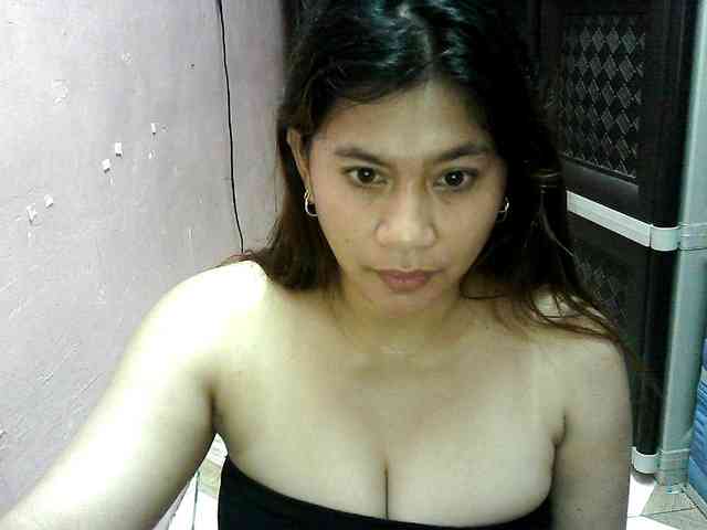 peenastyfame webcam