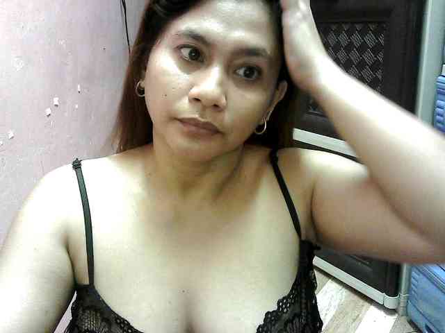 peenastyfame webcam
