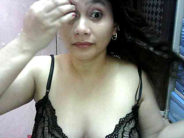 peenastyfame webcam