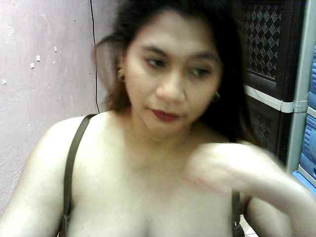 peenastyfame webcam