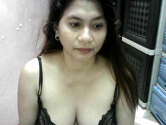 peenastyfame webcam