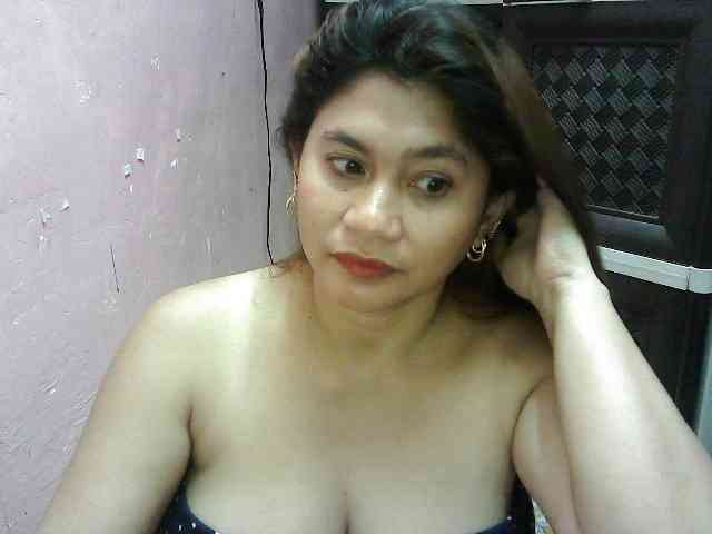 peenastyfame webcam