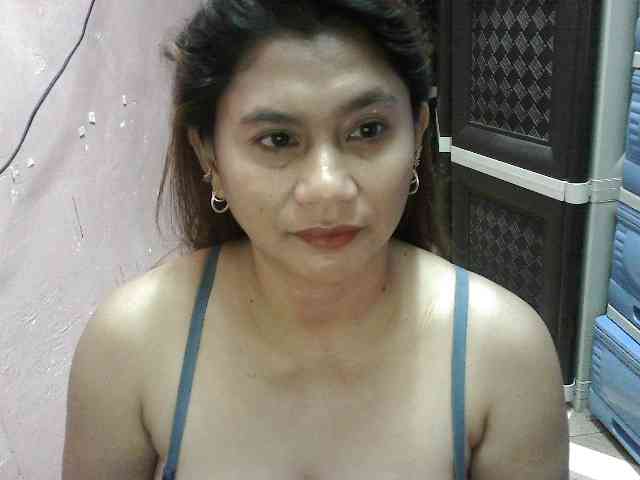 peenastyfame webcam