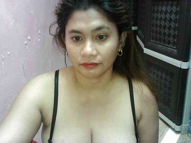 peenastyfame webcam