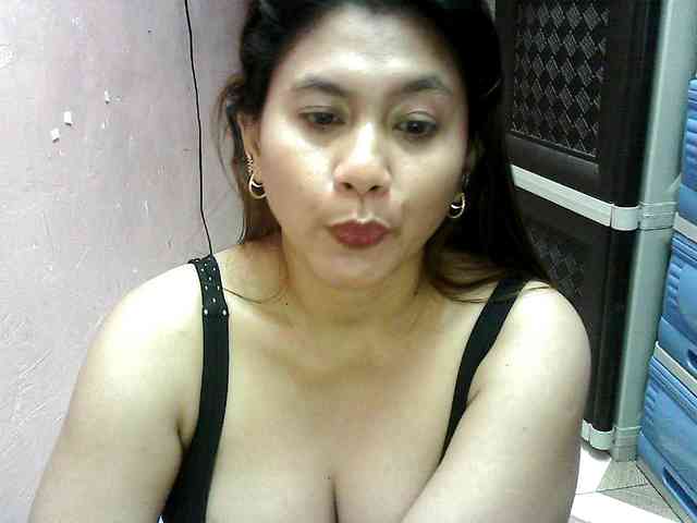 peenastyfame webcam