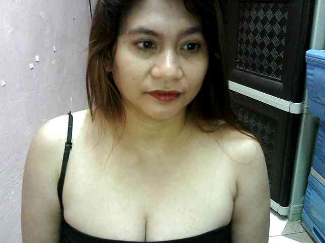peenastyfame webcam