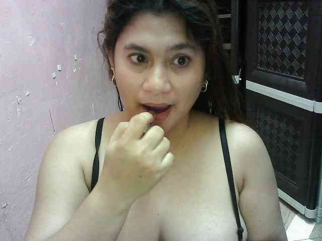 peenastyfame webcam
