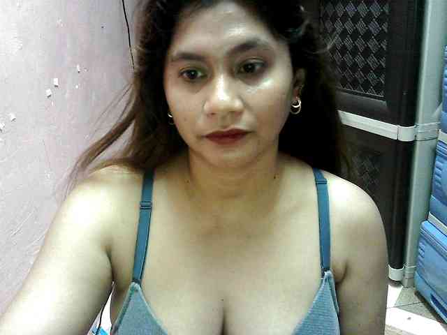 peenastyfame webcam
