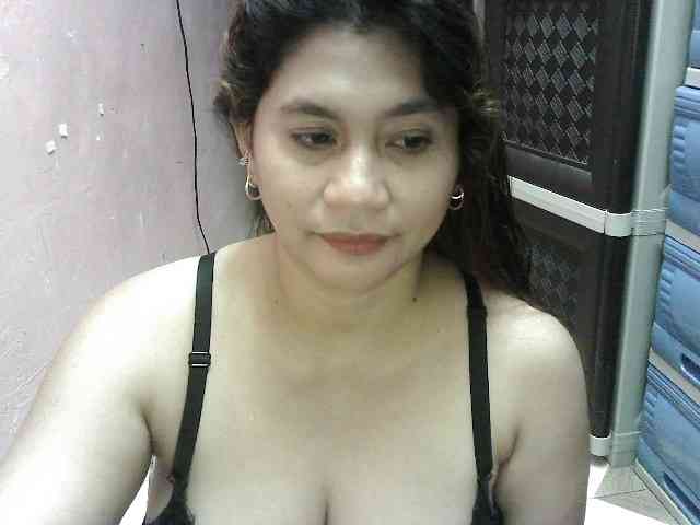 peenastyfame webcam