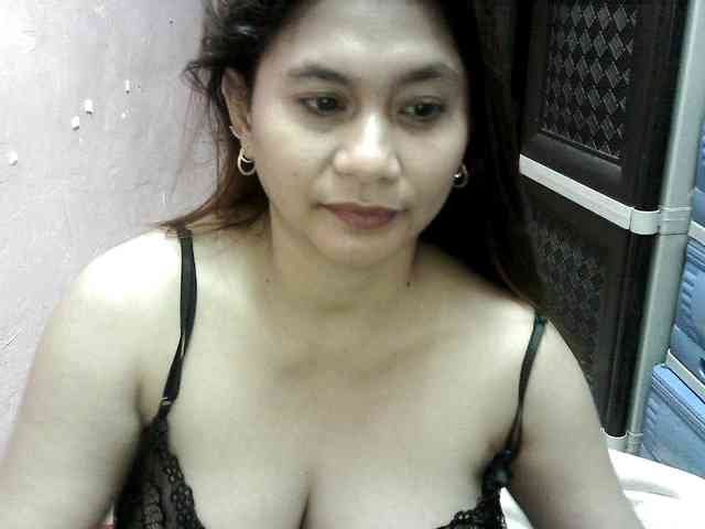 peenastyfame webcam