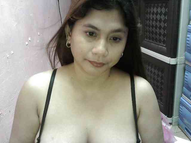peenastyfame webcam
