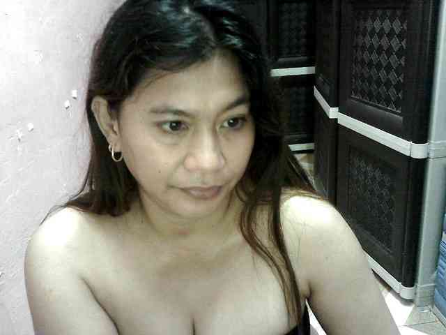 peenastyfame webcam
