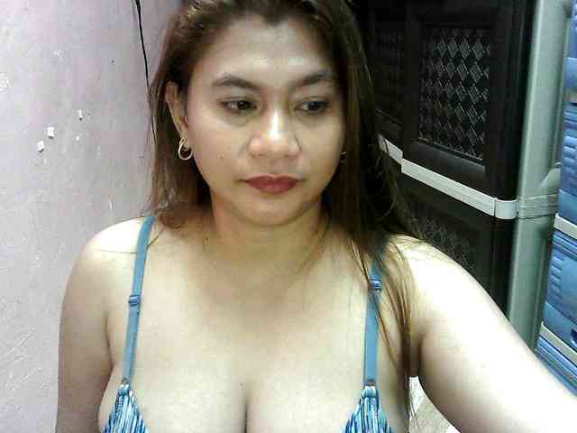 peenastyfame webcam