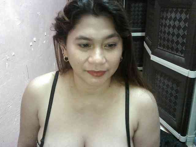 peenastyfame webcam