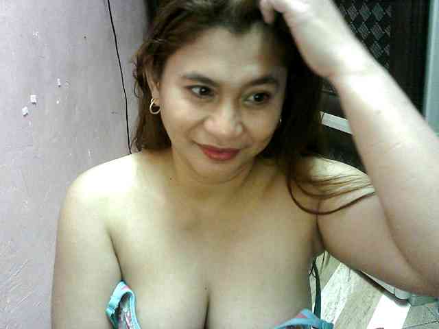 peenastyfame webcam
