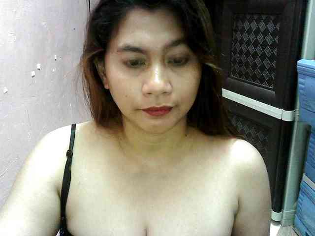 peenastyfame webcam
